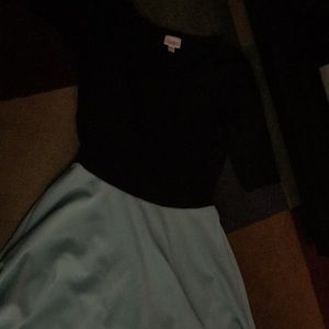 **LAST CHANCE** LULAROE NICOLE DRESS